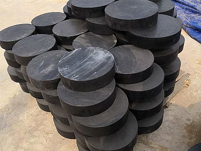 花溪区板式橡胶支座由若干层橡胶片与薄钢板经加压硫化